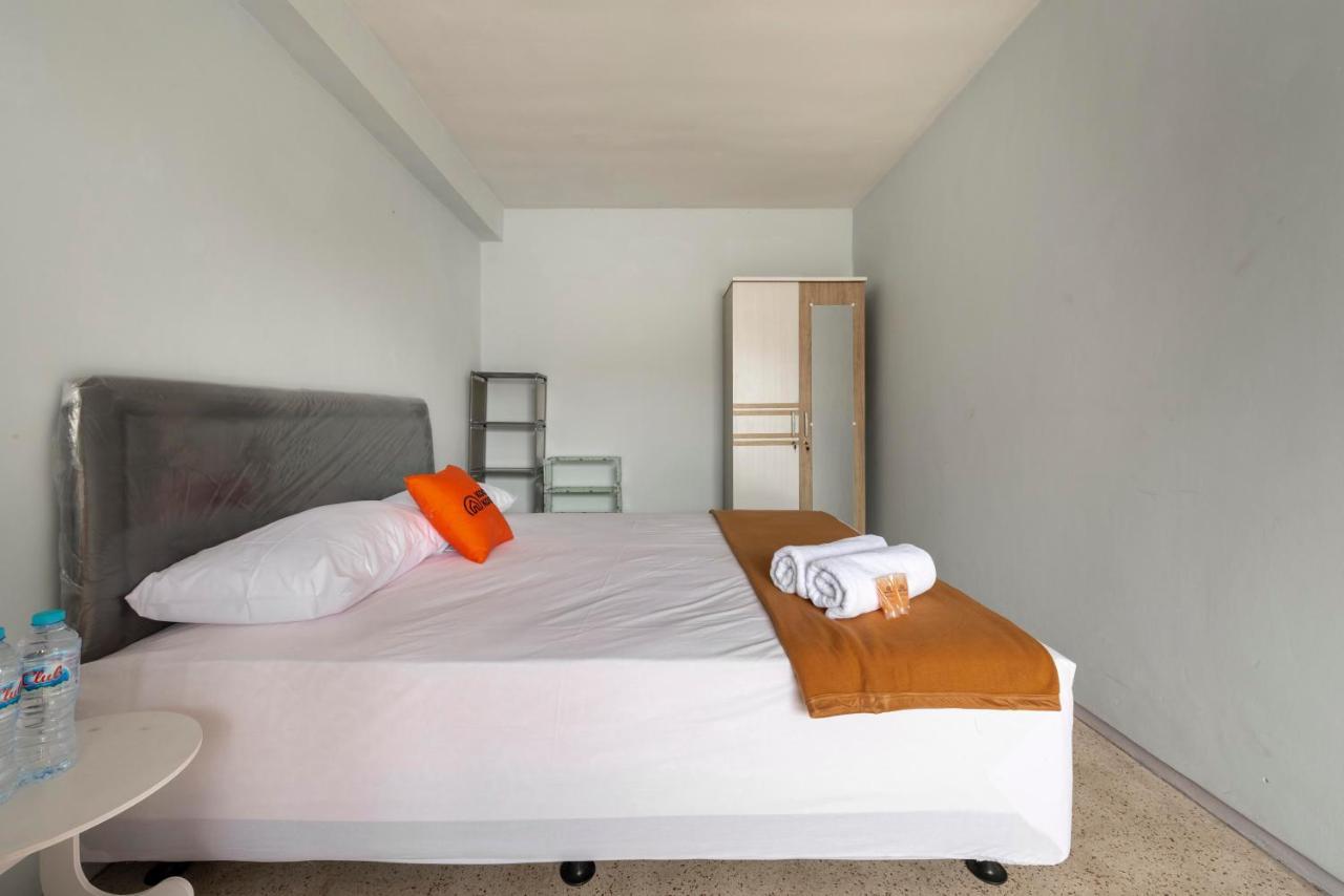 Hôtel Koolkost @ Jalan Raya Langsep à Kotalama Extérieur photo
